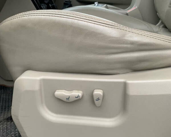 Черный Рено Колеос, объемом двигателя 2 л и пробегом 288 тыс. км за 11800 $, фото 23 на Automoto.ua