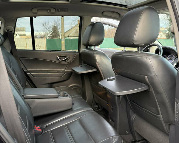 Черный Рено Колеос, объемом двигателя 2 л и пробегом 261 тыс. км за 10500 $, фото 23 на Automoto.ua