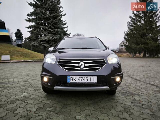 Черный Рено Колеос, объемом двигателя 2 л и пробегом 250 тыс. км за 10500 $, фото 2 на Automoto.ua