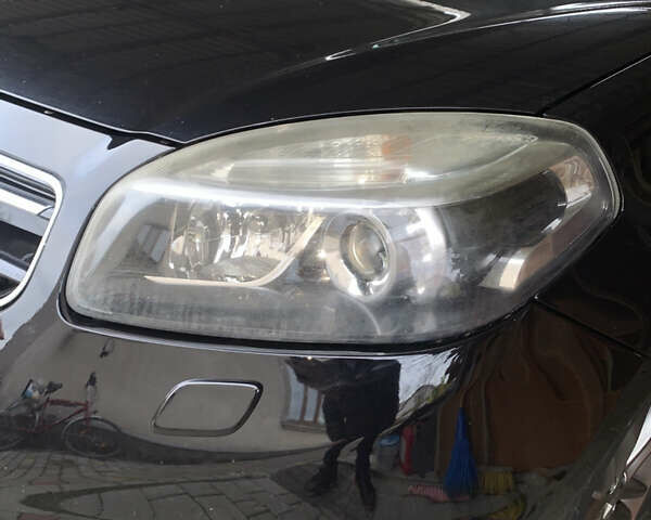 Черный Рено Колеос, объемом двигателя 2 л и пробегом 288 тыс. км за 11800 $, фото 15 на Automoto.ua