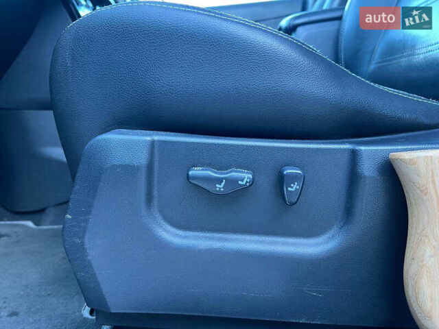 Чорний Рено Колеос, об'ємом двигуна 2.5 л та пробігом 222 тис. км за 10290 $, фото 20 на Automoto.ua