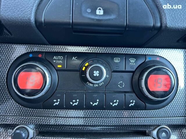 Чорний Рено Колеос, об'ємом двигуна 2.5 л та пробігом 222 тис. км за 10290 $, фото 30 на Automoto.ua