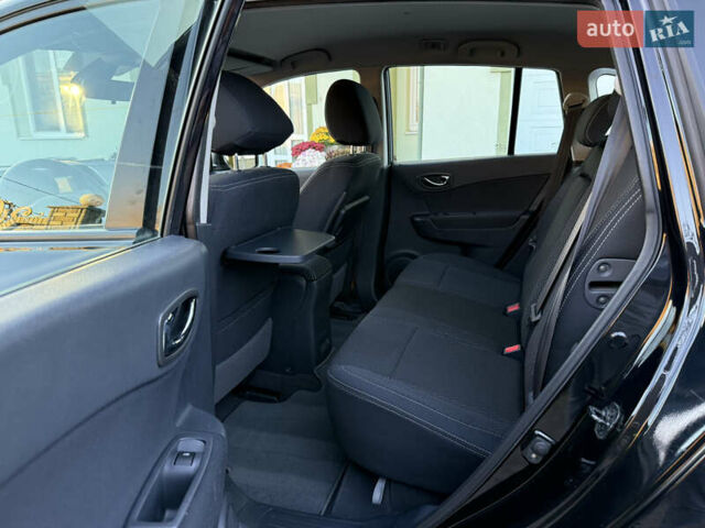 Черный Рено Колеос, объемом двигателя 2.45 л и пробегом 188 тыс. км за 12000 $, фото 86 на Automoto.ua