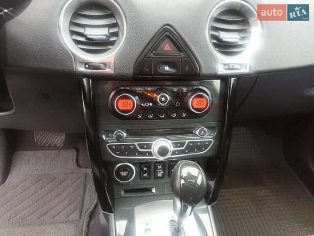 Чорний Рено Колеос, об'ємом двигуна 2 л та пробігом 178 тис. км за 12350 $, фото 27 на Automoto.ua