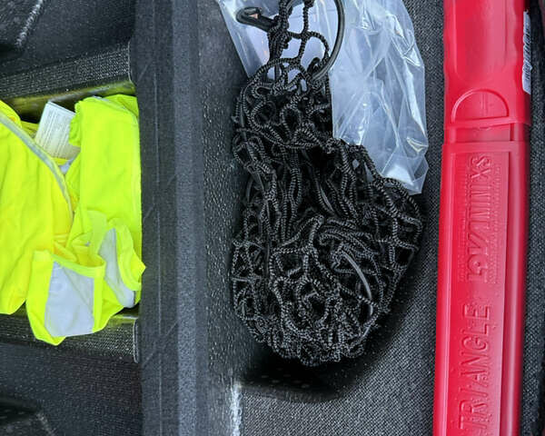 Черный Рено Колеос, объемом двигателя 2.45 л и пробегом 188 тыс. км за 12000 $, фото 96 на Automoto.ua