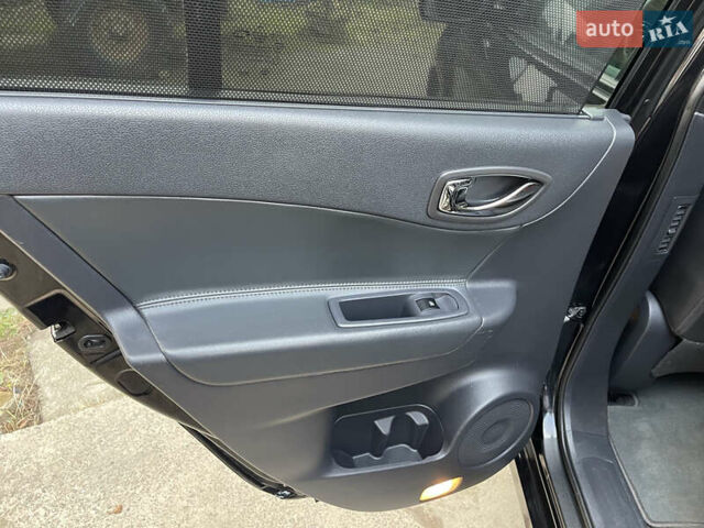 Чорний Рено Колеос, об'ємом двигуна 2 л та пробігом 230 тис. км за 12550 $, фото 29 на Automoto.ua