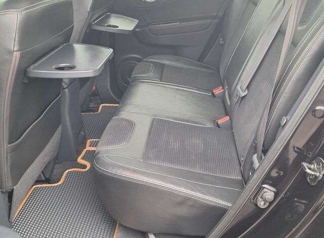 Черный Рено Колеос, объемом двигателя 2 л и пробегом 157 тыс. км за 13300 $, фото 22 на Automoto.ua