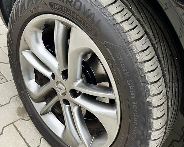 Чорний Рено Колеос, об'ємом двигуна 2 л та пробігом 230 тис. км за 12550 $, фото 14 на Automoto.ua