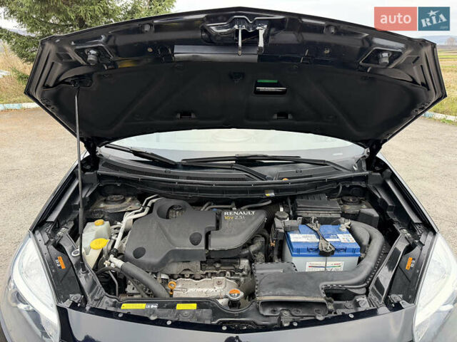 Черный Рено Колеос, объемом двигателя 2.5 л и пробегом 179 тыс. км за 14000 $, фото 65 на Automoto.ua