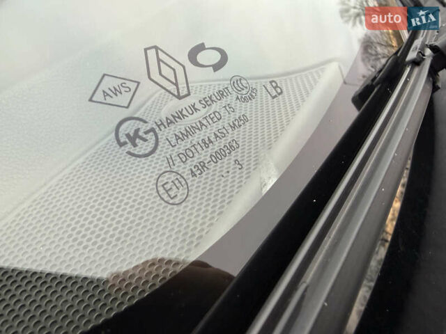 Черный Рено Колеос, объемом двигателя 2.5 л и пробегом 179 тыс. км за 14000 $, фото 20 на Automoto.ua