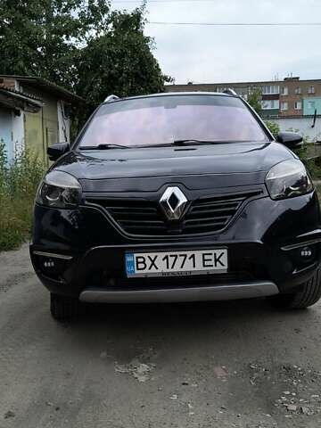 Черный Рено Колеос, объемом двигателя 2 л и пробегом 174 тыс. км за 13299 $, фото 3 на Automoto.ua