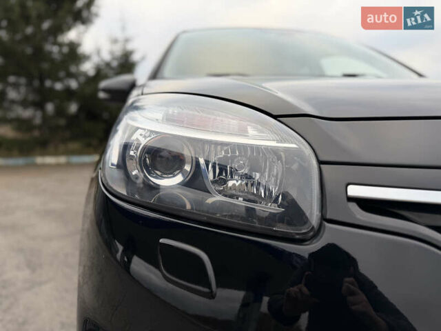 Черный Рено Колеос, объемом двигателя 2.5 л и пробегом 179 тыс. км за 14000 $, фото 17 на Automoto.ua