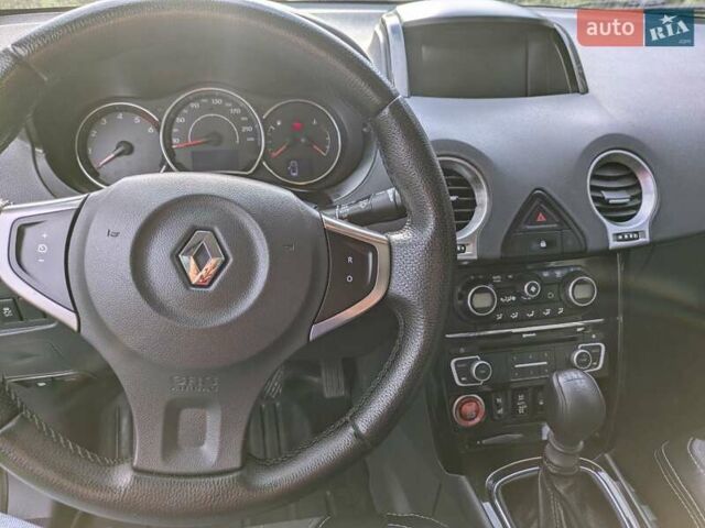 Черный Рено Колеос, объемом двигателя 2 л и пробегом 182 тыс. км за 12200 $, фото 12 на Automoto.ua