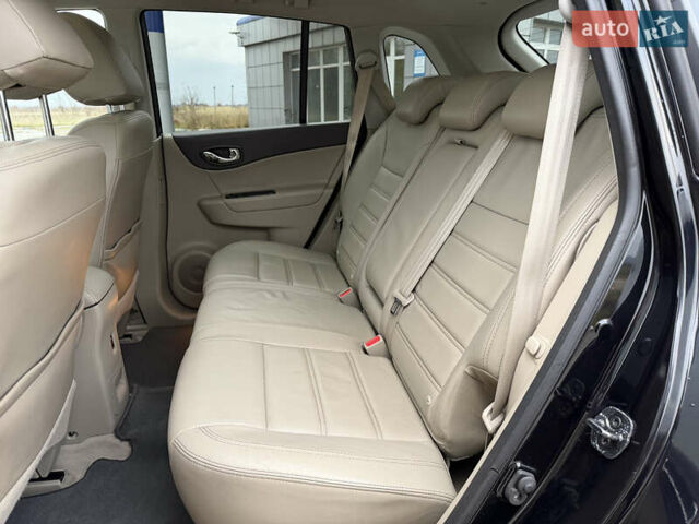 Черный Рено Колеос, объемом двигателя 2.5 л и пробегом 179 тыс. км за 14000 $, фото 52 на Automoto.ua