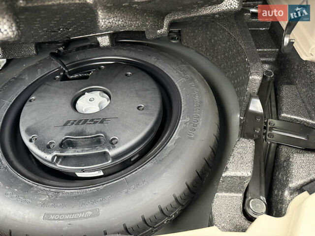 Черный Рено Колеос, объемом двигателя 2.5 л и пробегом 179 тыс. км за 14000 $, фото 60 на Automoto.ua