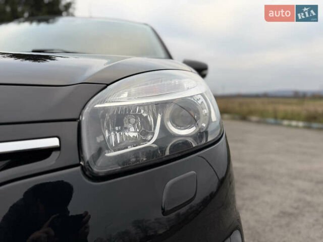 Черный Рено Колеос, объемом двигателя 2.5 л и пробегом 179 тыс. км за 14000 $, фото 18 на Automoto.ua