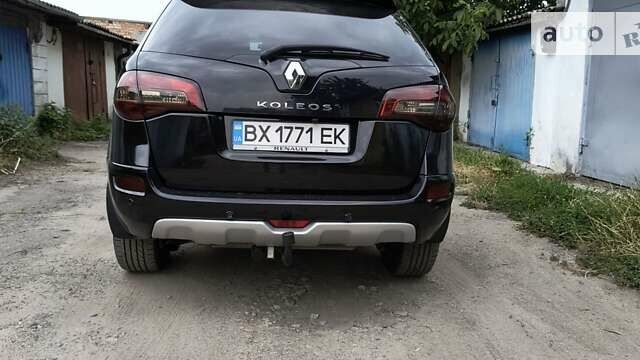 Черный Рено Колеос, объемом двигателя 2 л и пробегом 174 тыс. км за 13299 $, фото 11 на Automoto.ua