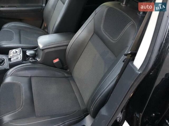 Рено Колеос 2015 в Луцке на Automoto.ua Черный Рено Колеос, объемом двигателя 2 л и пробегом 247 тыс. км за 14900 $, фото 21 на Automoto.ua