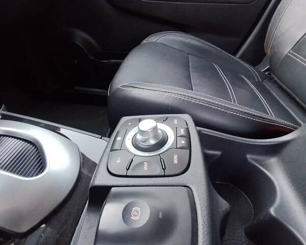 Чорний Рено Колеос, об'ємом двигуна 2 л та пробігом 225 тис. км за 14500 $, фото 17 на Automoto.ua