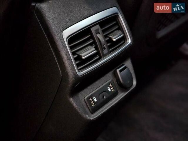 Чорний Рено Колеос, об'ємом двигуна 2 л та пробігом 145 тис. км за 17500 $, фото 23 на Automoto.ua