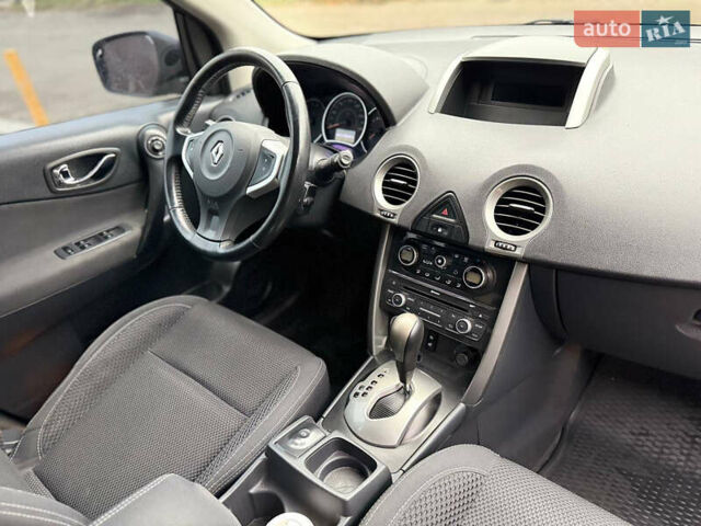 Чорний Рено Колеос, об'ємом двигуна 2 л та пробігом 187 тис. км за 11500 $, фото 8 на Automoto.ua