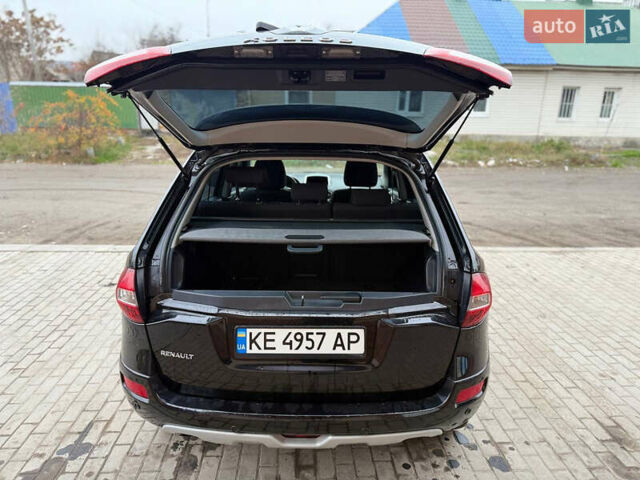 Чорний Рено Колеос, об'ємом двигуна 2 л та пробігом 187 тис. км за 11500 $, фото 6 на Automoto.ua
