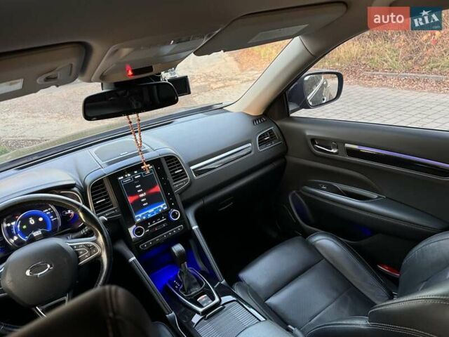 Черный Рено Колеос, объемом двигателя 2 л и пробегом 155 тыс. км за 19800 $, фото 16 на Automoto.ua