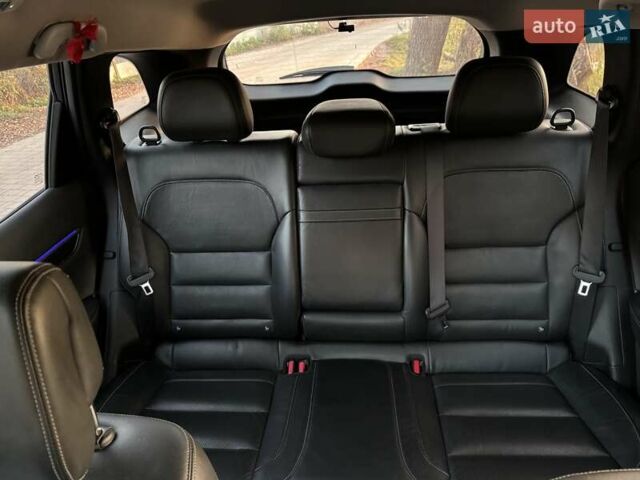 Черный Рено Колеос, объемом двигателя 2 л и пробегом 155 тыс. км за 19800 $, фото 18 на Automoto.ua