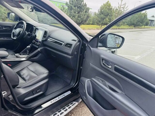 Черный Рено Колеос, объемом двигателя 2 л и пробегом 103 тыс. км за 15000 $, фото 2 на Automoto.ua