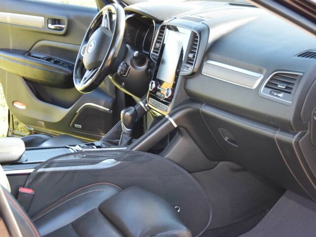 Черный Рено Колеос, объемом двигателя 2 л и пробегом 75 тыс. км за 31000 $, фото 11 на Automoto.ua