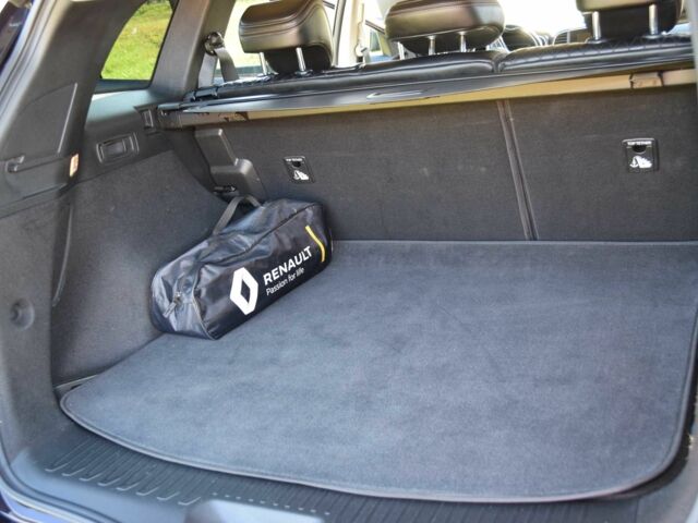 Черный Рено Колеос, объемом двигателя 2 л и пробегом 75 тыс. км за 31000 $, фото 13 на Automoto.ua