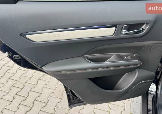 Черный Рено Колеос, объемом двигателя 2.49 л и пробегом 15 тыс. км за 28649 $, фото 27 на Automoto.ua