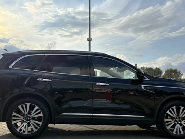 Черный Рено Колеос, объемом двигателя 2 л и пробегом 15 тыс. км за 13900 $, фото 7 на Automoto.ua