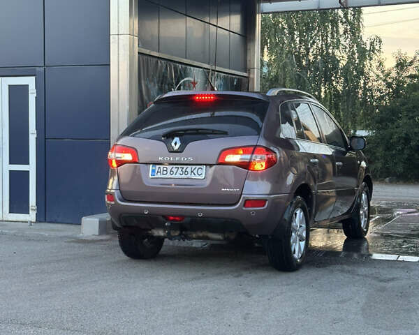 Фіолетовий Рено Колеос, об'ємом двигуна 2.45 л та пробігом 216 тис. км за 7300 $, фото 1 на Automoto.ua