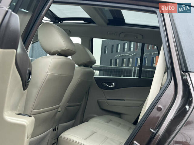 Коричневый Рено Колеос, объемом двигателя 2 л и пробегом 142 тыс. км за 14999 $, фото 22 на Automoto.ua