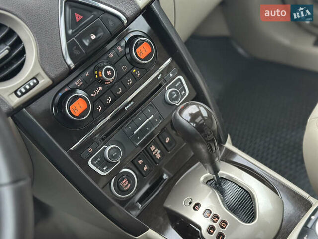 Коричневый Рено Колеос, объемом двигателя 2 л и пробегом 142 тыс. км за 14999 $, фото 41 на Automoto.ua