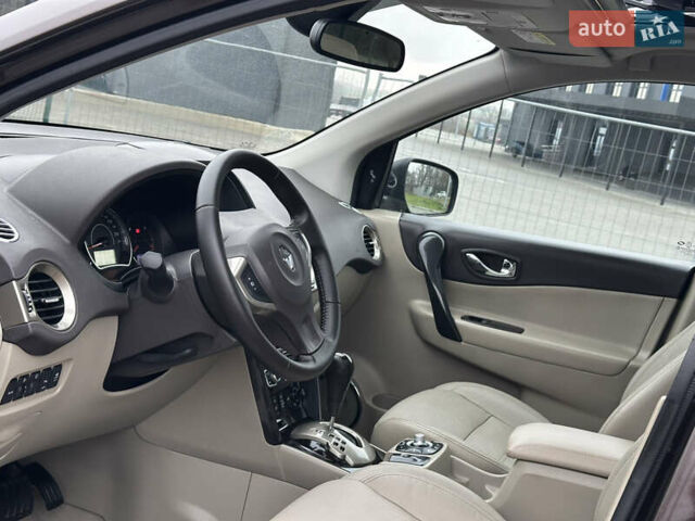 Коричневый Рено Колеос, объемом двигателя 2 л и пробегом 142 тыс. км за 14999 $, фото 34 на Automoto.ua