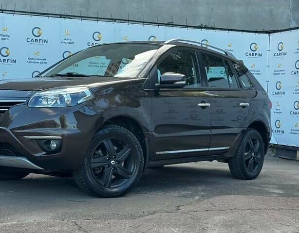 Коричневий Рено Колеос, об'ємом двигуна 2 л та пробігом 176 тис. км за 13600 $, фото 1 на Automoto.ua