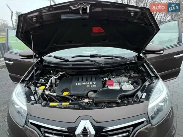 Коричневый Рено Колеос, объемом двигателя 2 л и пробегом 176 тыс. км за 11999 $, фото 86 на Automoto.ua
