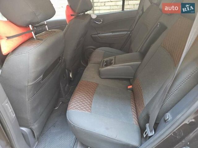 Коричневий Рено Колеос, об'ємом двигуна 2.49 л та пробігом 120 тис. км за 15000 $, фото 13 на Automoto.ua