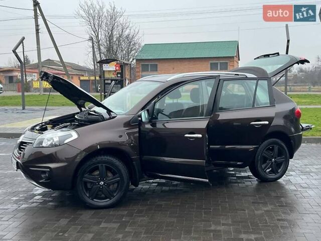 Коричневый Рено Колеос, объемом двигателя 2 л и пробегом 176 тыс. км за 11999 $, фото 97 на Automoto.ua