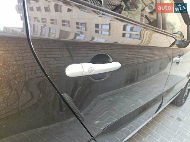 Коричневий Рено Колеос, об'ємом двигуна 2.49 л та пробігом 120 тис. км за 15000 $, фото 19 на Automoto.ua