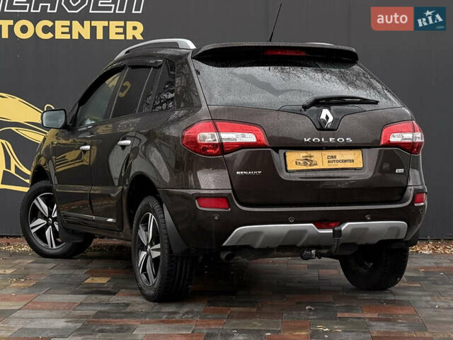 Коричневый Рено Колеос, объемом двигателя 2.49 л и пробегом 120 тыс. км за 15300 $, фото 5 на Automoto.ua