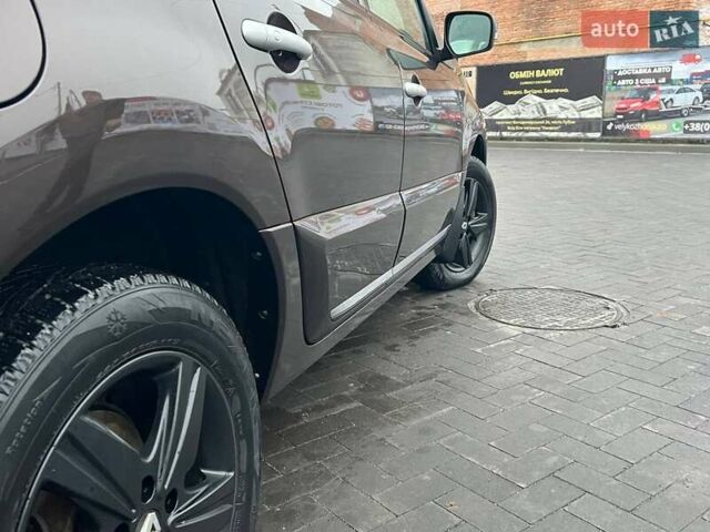 Коричневый Рено Колеос, объемом двигателя 2 л и пробегом 176 тыс. км за 11999 $, фото 22 на Automoto.ua