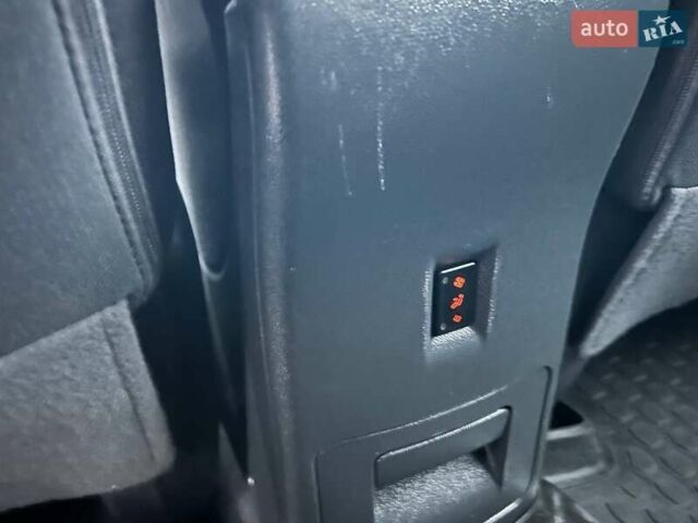 Коричневый Рено Колеос, объемом двигателя 2 л и пробегом 176 тыс. км за 11999 $, фото 60 на Automoto.ua