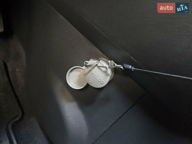 Коричневий Рено Колеос, об'ємом двигуна 2.49 л та пробігом 120 тис. км за 15000 $, фото 7 на Automoto.ua
