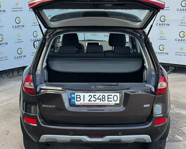 Коричневий Рено Колеос, об'ємом двигуна 2 л та пробігом 176 тис. км за 13600 $, фото 8 на Automoto.ua