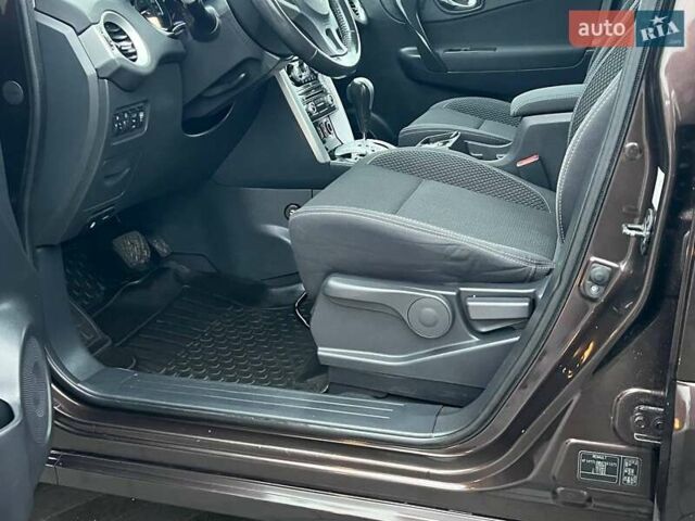 Коричневый Рено Колеос, объемом двигателя 2 л и пробегом 176 тыс. км за 11999 $, фото 49 на Automoto.ua