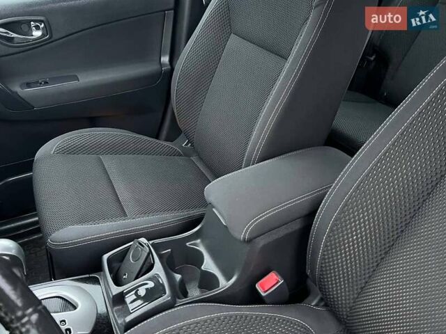 Коричневый Рено Колеос, объемом двигателя 2 л и пробегом 176 тыс. км за 11999 $, фото 55 на Automoto.ua