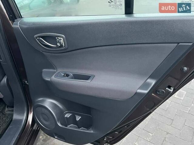 Коричневый Рено Колеос, объемом двигателя 2 л и пробегом 176 тыс. км за 11999 $, фото 71 на Automoto.ua